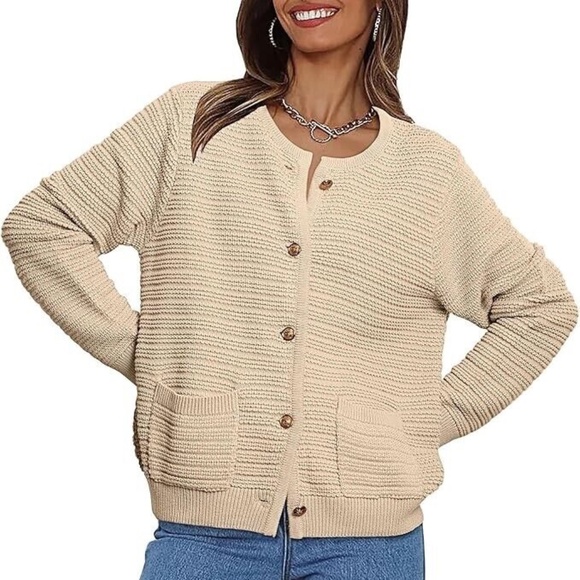 NWT! LILLUSORY Women's Cable Knit Cardigan/Sweater. Buttons. Size: Medium - Picture 1 of 12